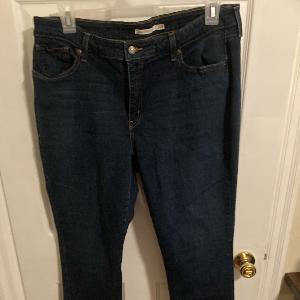 Women’s 414 relaxed fit straight leg Levi’s size 20W